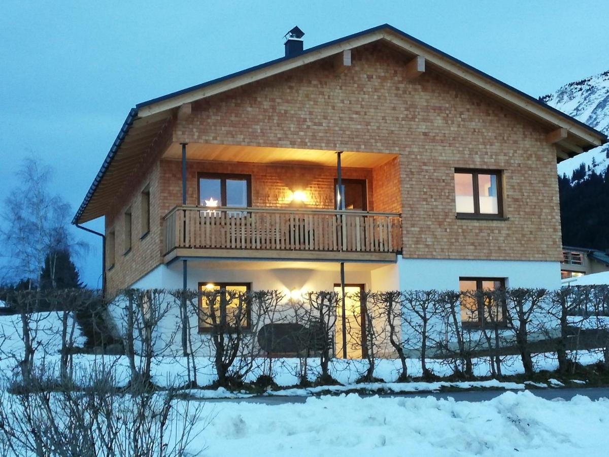 Ferienwohnung Anton Kuenzler Riezlern Exterior photo